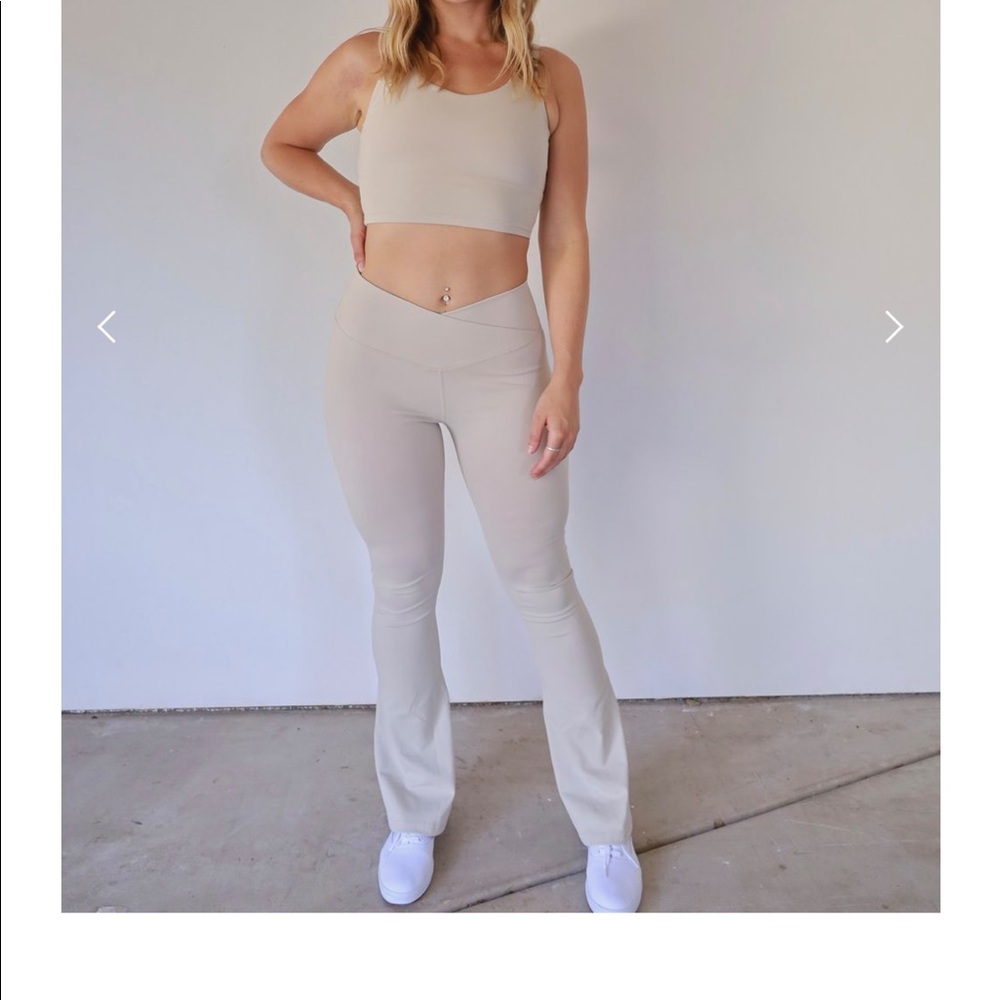 GEA gray flare leggings